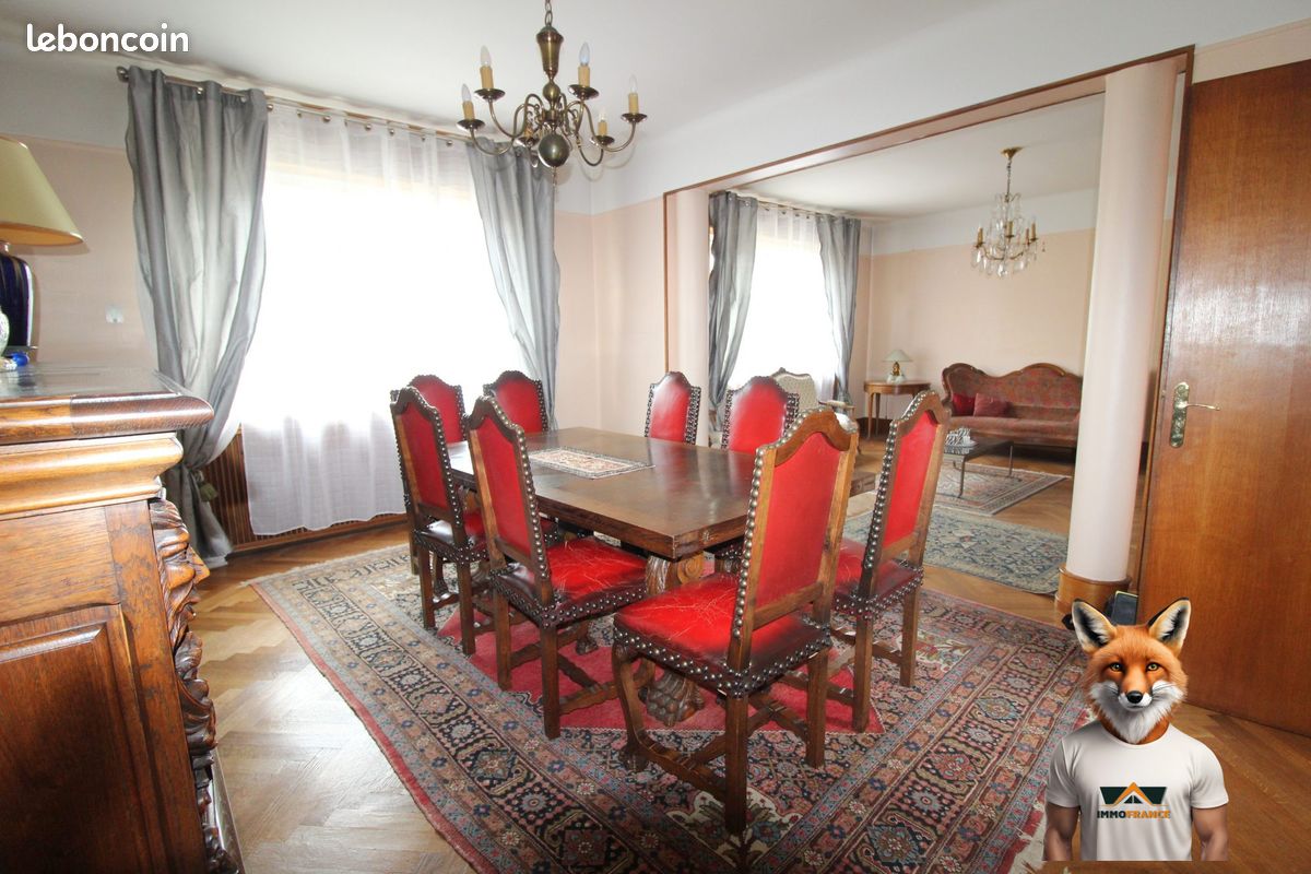 Maison 9 pièces 246 m² · à Delle · 246 m² · 265 000 €