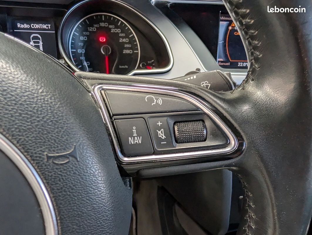 AUDI A5 SPORTBACK 2.0 TDI 136ch Ambiente - Intérieur cuir - Régulateur de vitesse - Clim auto (image 26)
