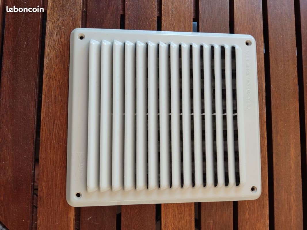 Grille ventilation pour mobilhome (image 1)