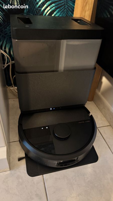 CARCASSE inferieure noire IROBOT ROOMBA (OCCASION