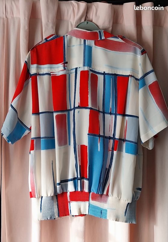 Chemise Blouse Femme Satin Bleu Manches Courtes Slim Douce 22353