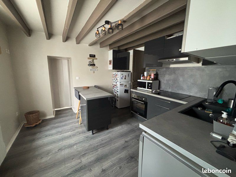 Maison 3 pièces 76 m² · à Châteauneuf-en-Thymerais · 76 m² · 195 000 €