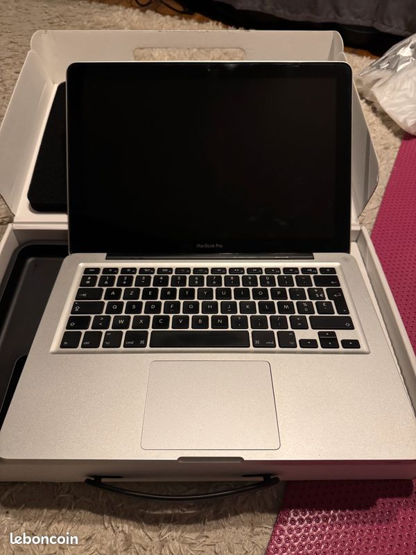 MacBook Pro (13-inch, Mid 2012) (image 2)