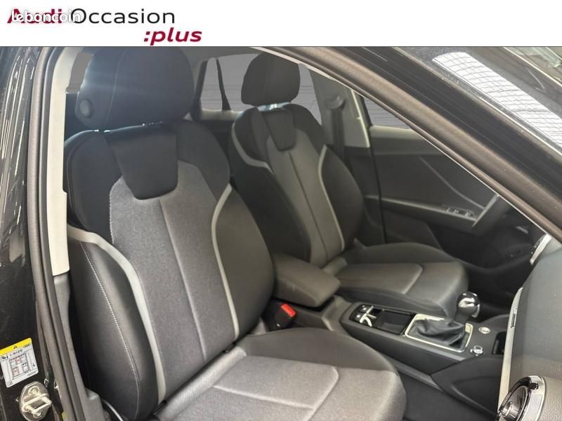 Audi Q2 35 TFSI 150ch Design S tronic 7 (image 22)