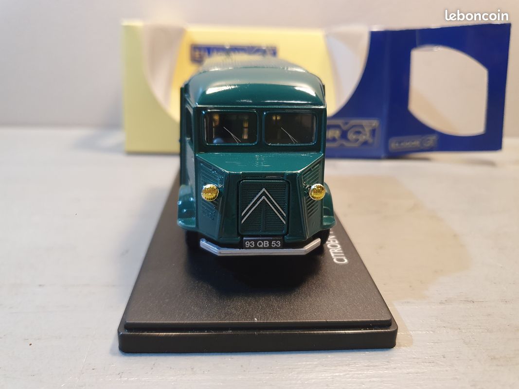 Citroën Type H  Hippodrome Municipal Laval 53  Eligor 1/43 - Collection