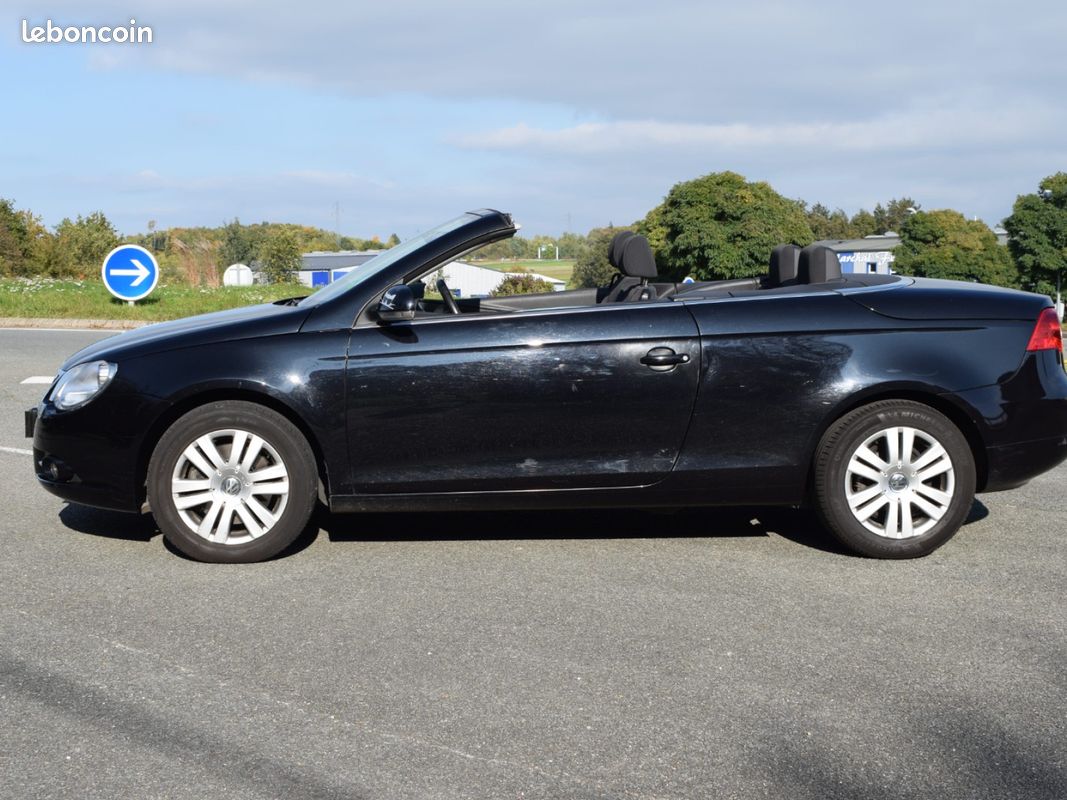 VOLKSWAGEN EOS SPORTLINE 2.0 TDI 140 CV BVM 6 / 1ere MAIN / SUIVI COMPLET (image 8)