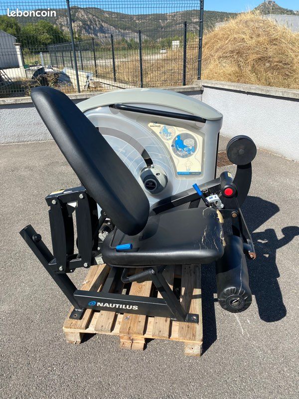Leg extension nautilus machine musculation (image 2)