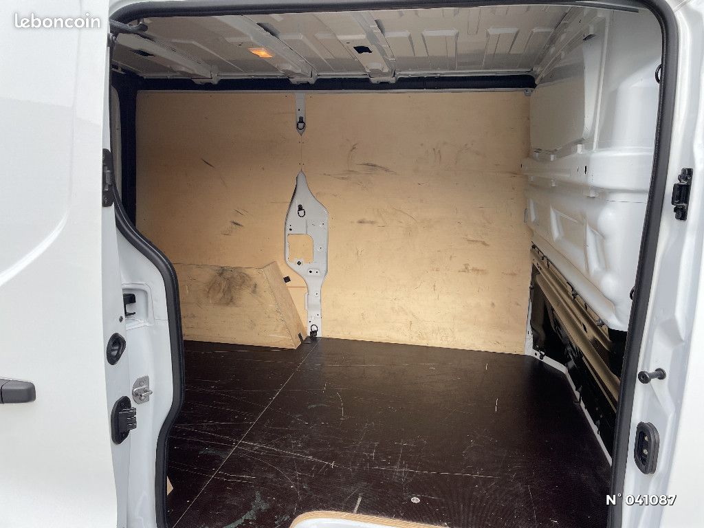 Renault Trafic FOURGON FGN L1H1 3000 KG BLUE DCI 130 CONFORT (image 10)