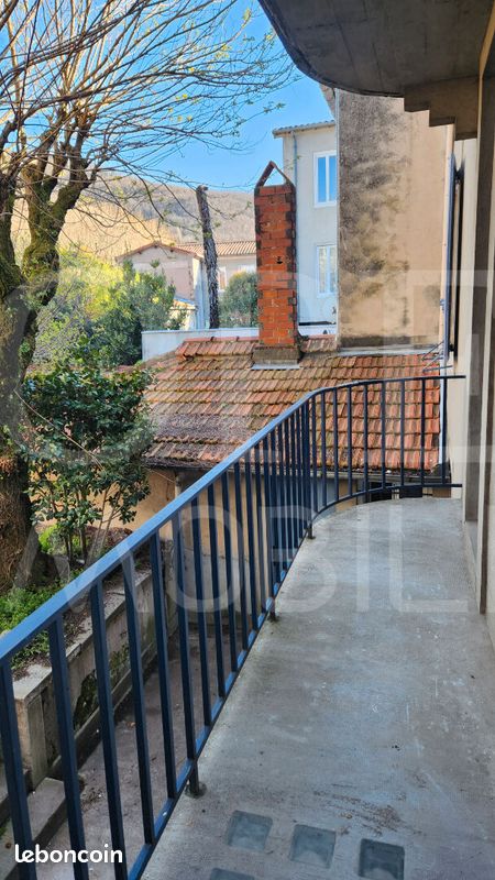 Appartement 3 pièces 85 m² · à Mazamet · 85 m² · 550 €/mois