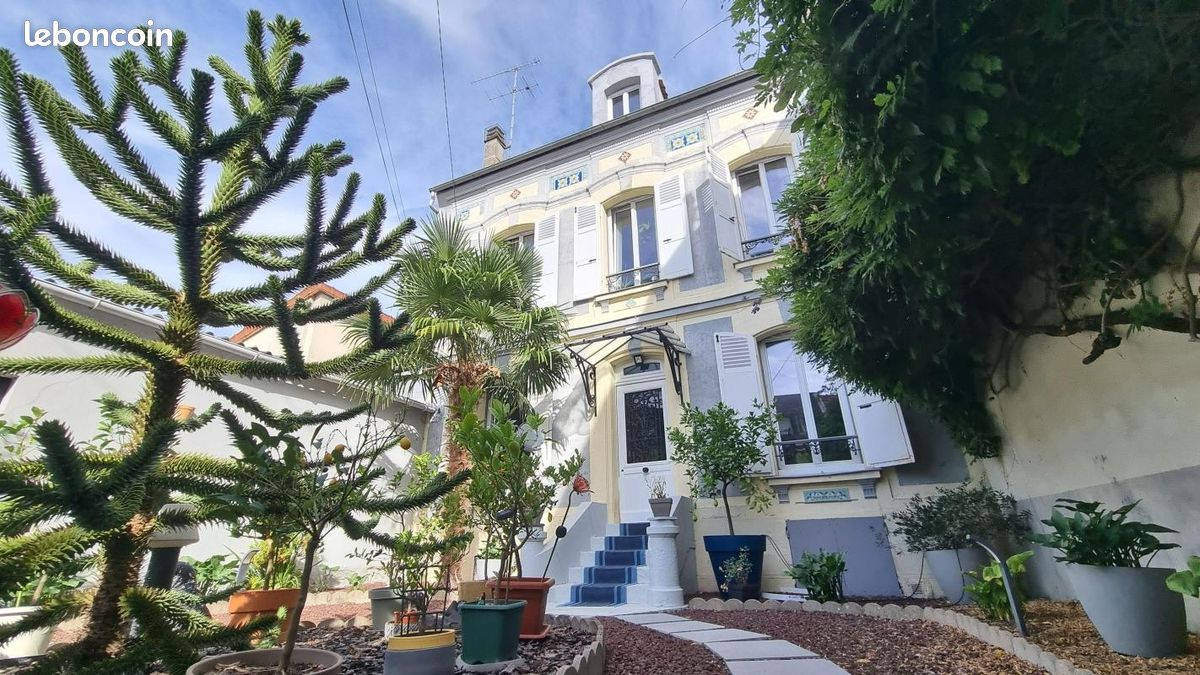 Maison 5 pièces 150 m² · à Trilport · 150 m² · 396 000 €