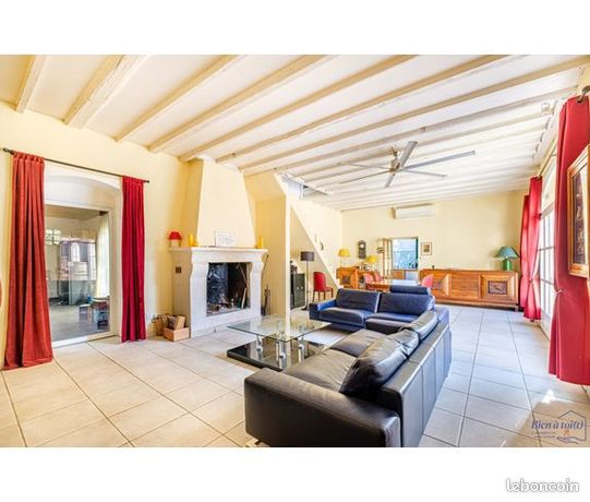 Propriété 6 pièces 171 m² — 5