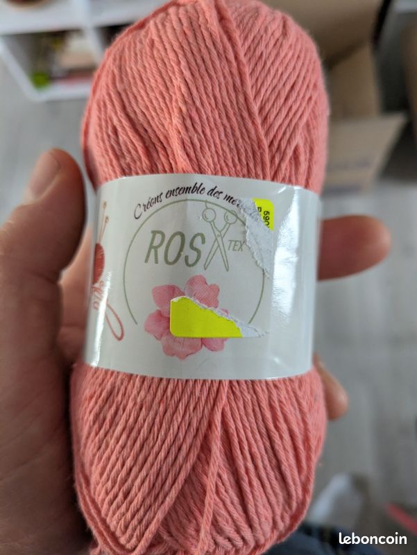 Lot De 10 Pelotes De Laine Acrylique Tweed – Couleurs Mûre Et Rose – Pour Tricot Et Crochet
