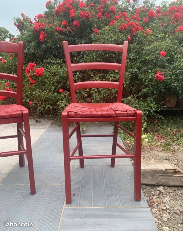 Lot de 4 chaises en bois rouge (image 3)