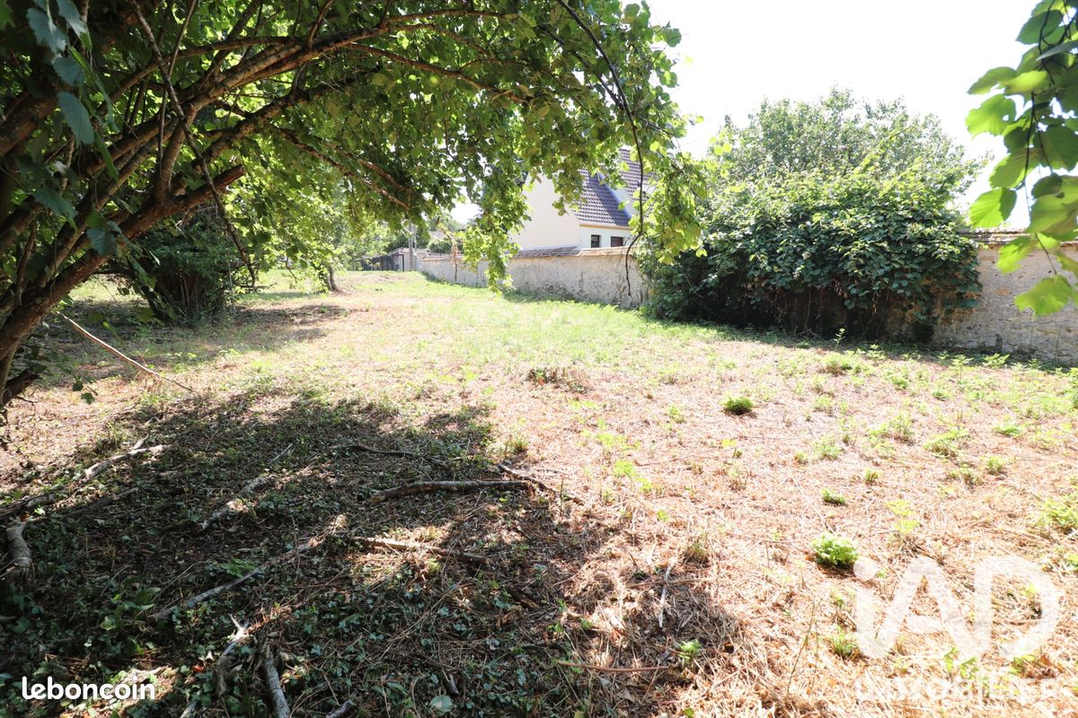 Terrain 854 m² · à Samoreau · 854 m² · 188 000 €