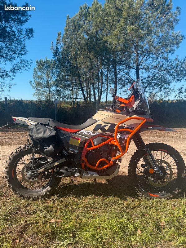 KTM 390 Adventure R - Motos