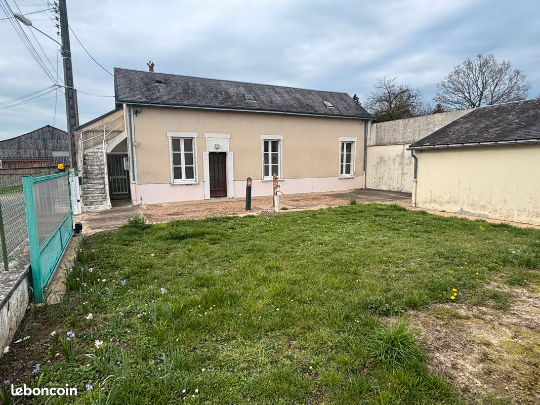 Maison 2 pièces 55 m² · à Montval-sur-Loir · 55 m² · 85 000 €