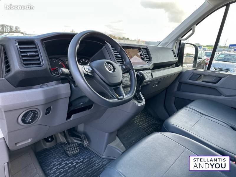 Volkswagen Crafter FOURGON VAN 35 L3H3 2.0 TDI 177 CH BVA BUSINESS (image 8)