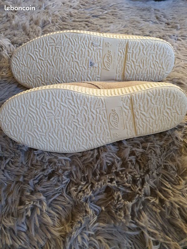 Chaussure victoria taille 36 fourree (image 3)
