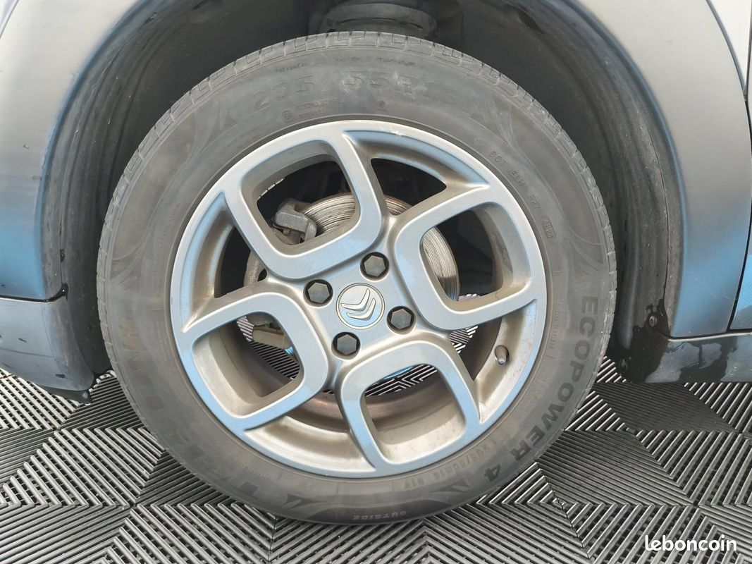 Citroen c4 cactus 1.2 ess 82 cv shine / suivi complet / distrib ok / camera recul / bluetooth / garantie (image 20)