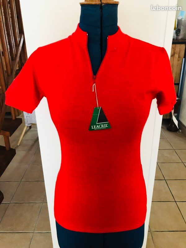Maillot Cycliste Acrylique VCM Rouge Tricots du rocher 70'S