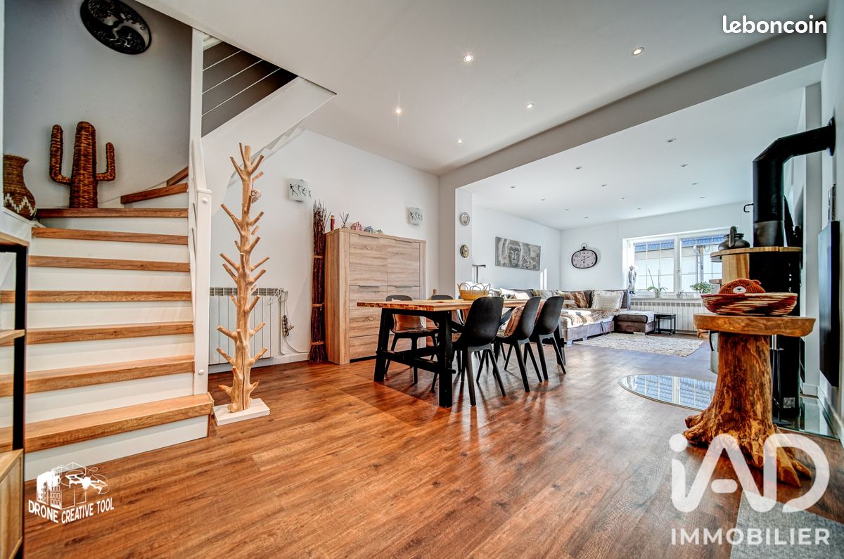 Maison 6 pièces 115 m² · à Ottange · 115 m² · 365 000 €