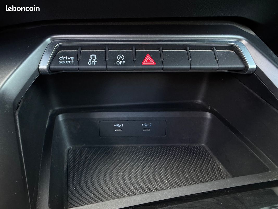 AUDI A3 SPORTBACK 30 TDI 116 S tronic 7 Design - Caméra de Recul - Carplay (image 17)