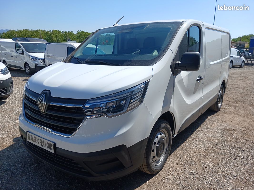 21500 e ht renault trafic 2.0 dci 130 cv 2t8 l1h1 (image 4)