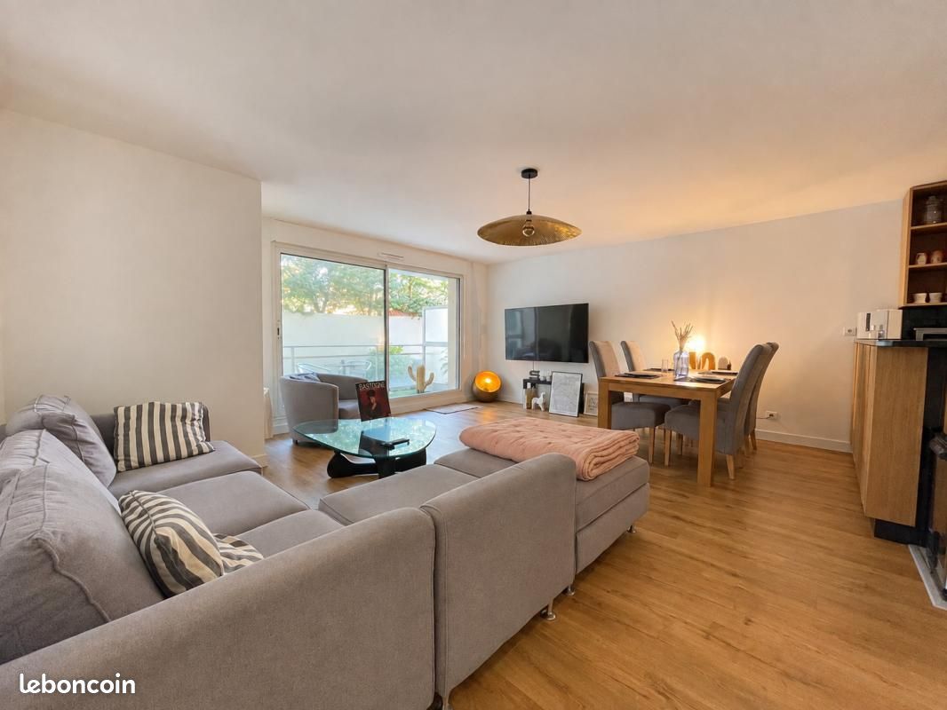 Appartement 3 pièces 82 m² · à Lille · 82 m² · 430 000 €