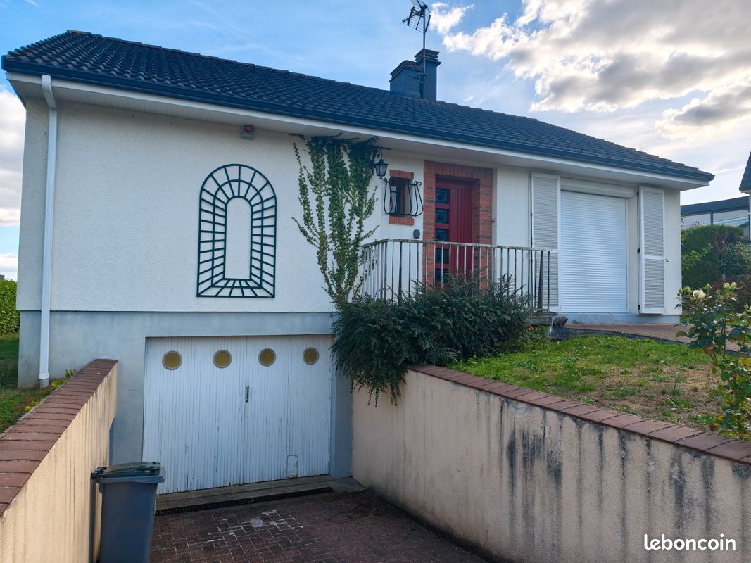 Maison 4 pièces 76 m² · à Le Houlme · 76 m² · 165 000 €