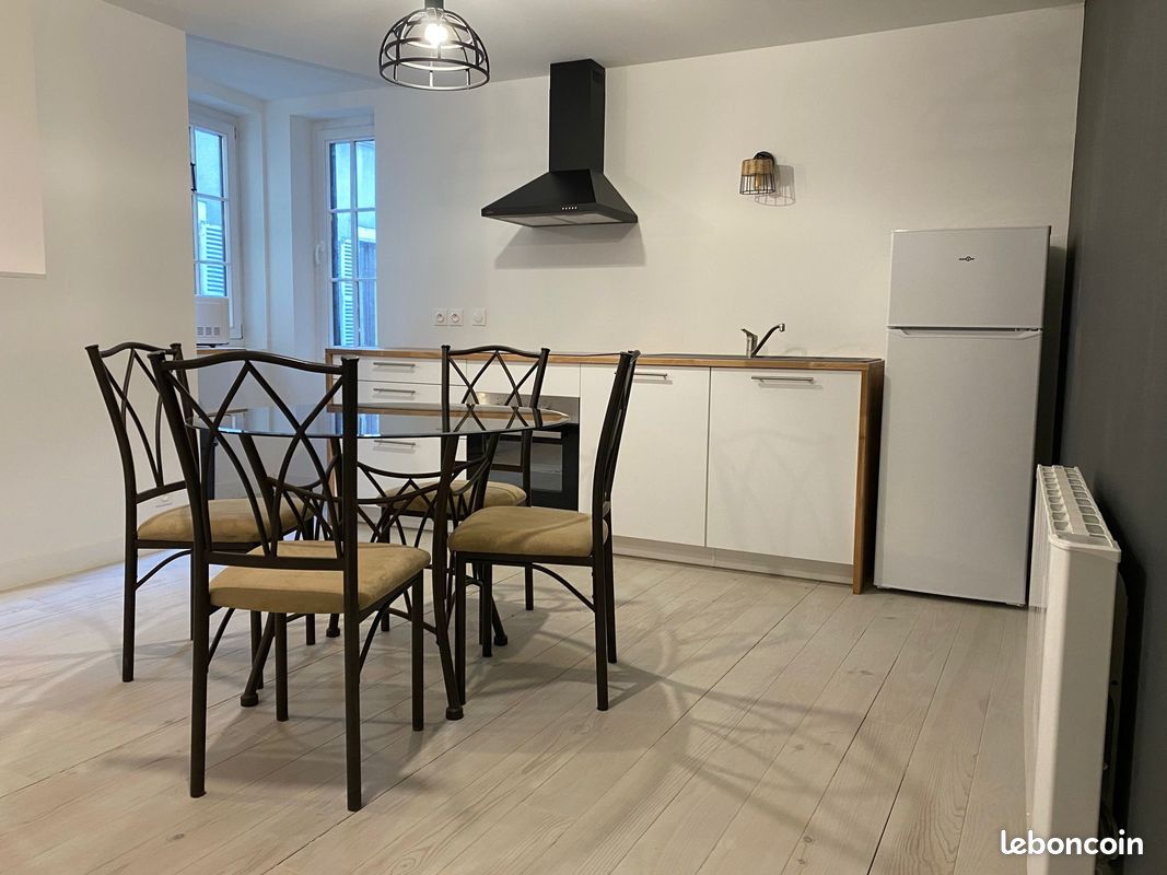 Immeuble 12 pièces 268 m² · à Tulle · 268 m² · 279 575 €