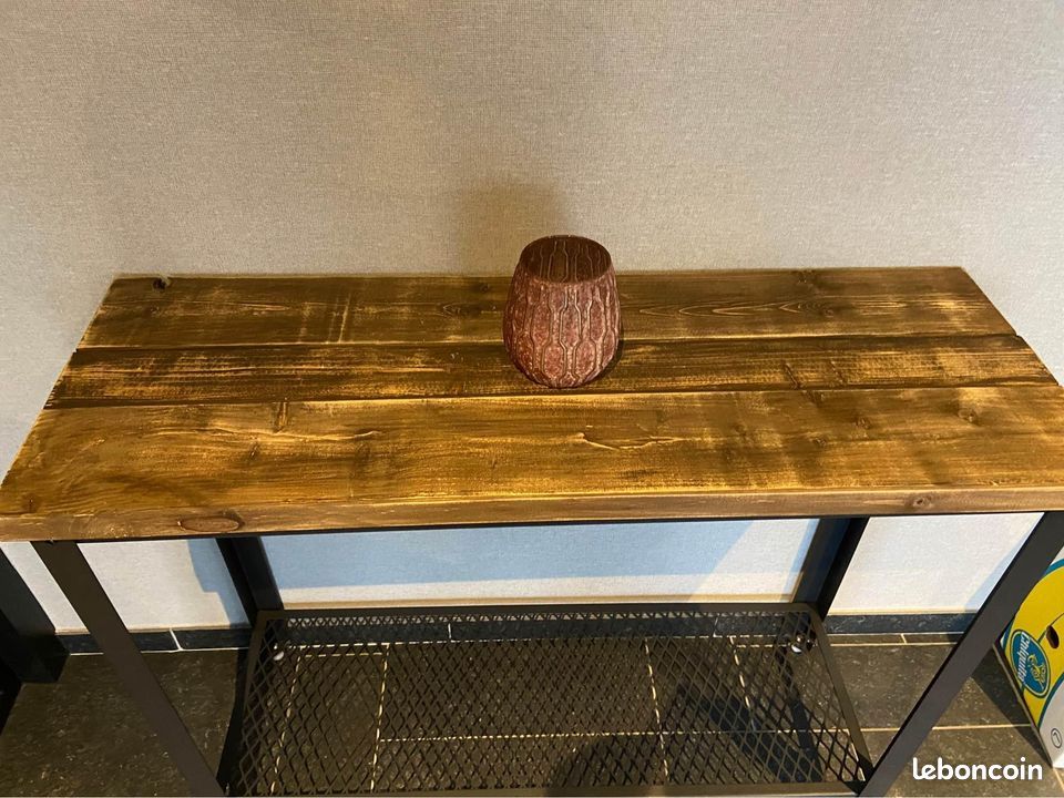 Table assise (image 1)