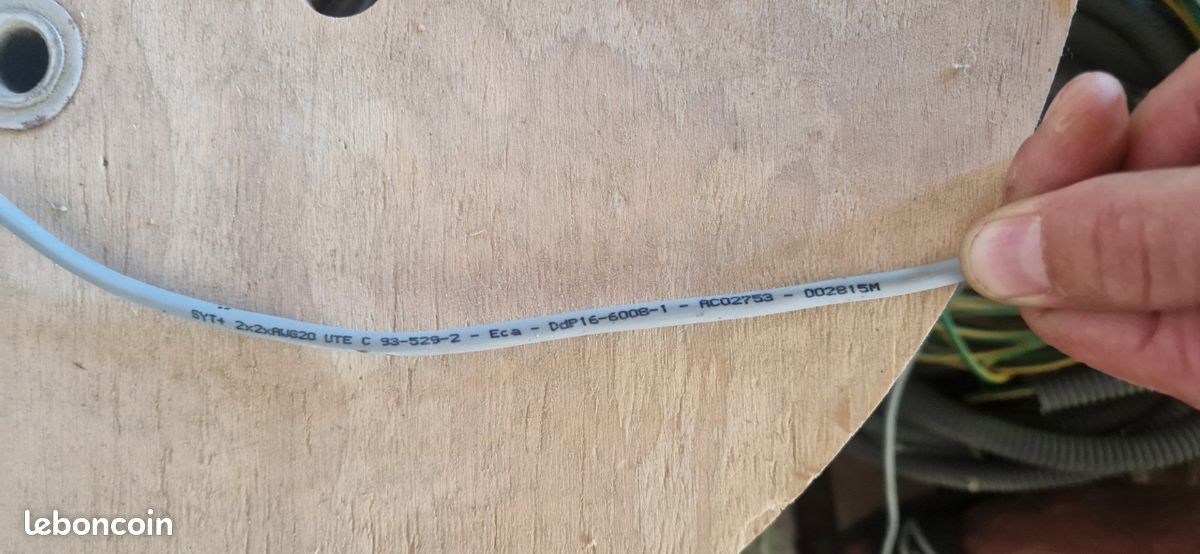Câble SYT+ Blindé 2 paires (2x2 AWG 20 / 0.8mm) – Longueur 359 mètres (image 3)