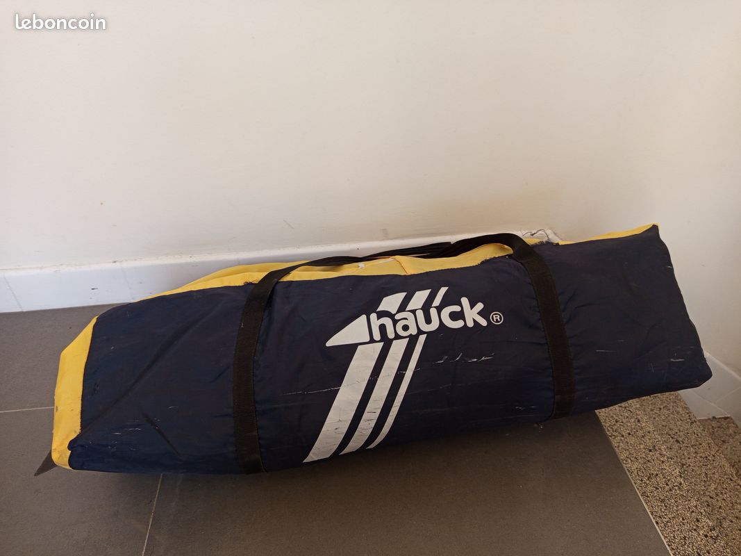 Lit parapluie (image 1)