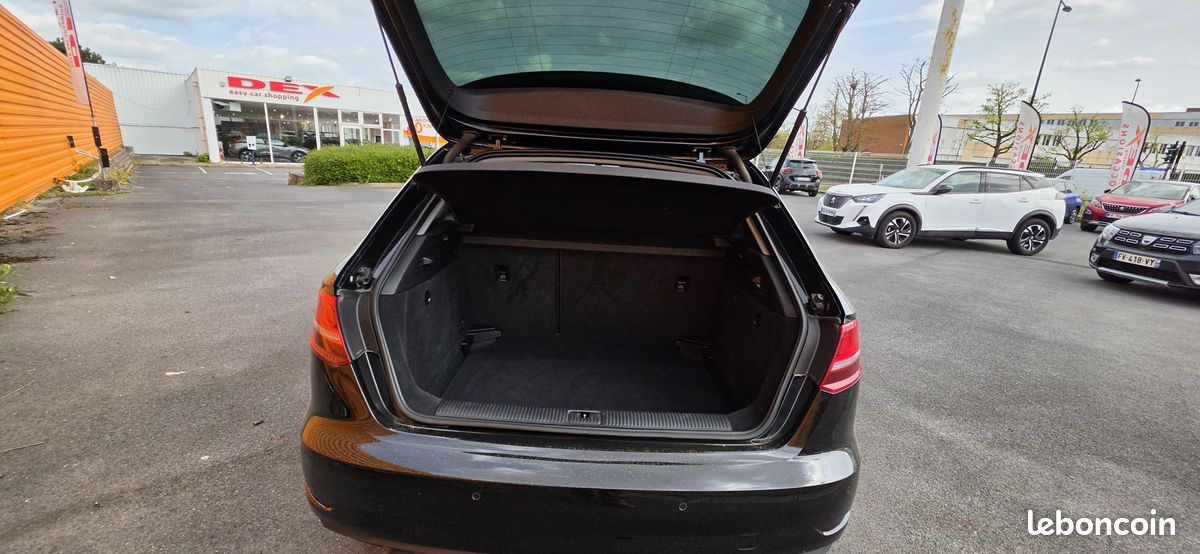 AUDI A3 Sportback 30 TFSI 116 (image 16)
