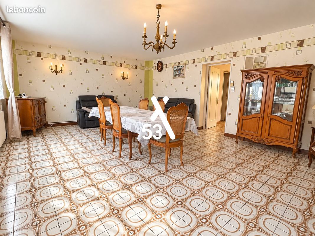Maison 4 pièces 159 m² · à Annezin · 159 m² · 137 000 €