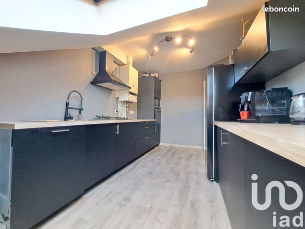 Appartement 4 pièces 77 m²
