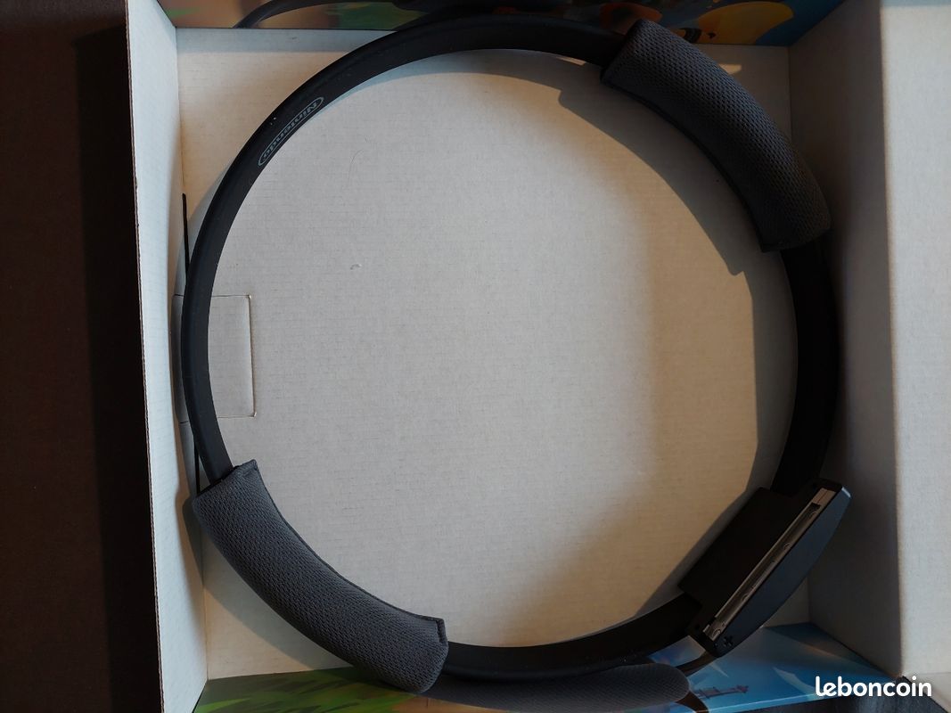 Jeu Switch Ring Fit Adventure dans son emballage (image 8)