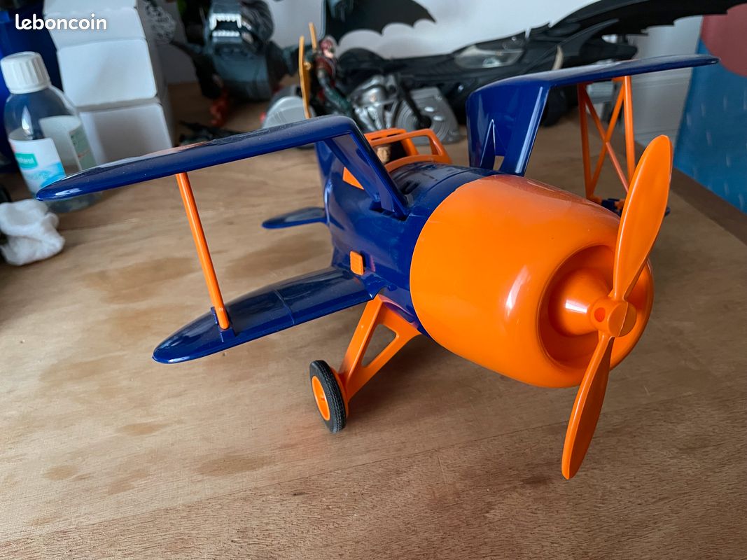 Joustra avion ancien en tôle avec pilote éjectable et sa boite années