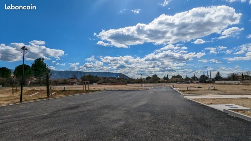 Terrain 304 m² Cabrieres D Avignon (image 3)
