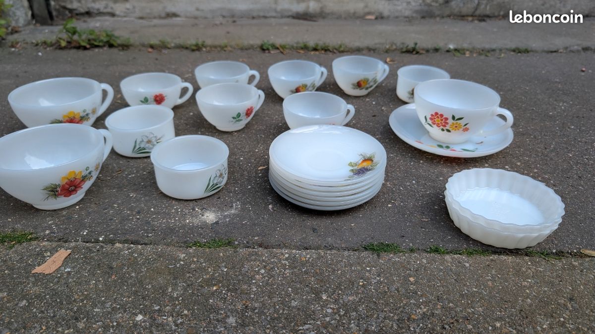 Service à Café Arcopal Décor Fruits, 6 Tasses Et 6 Soucoupes