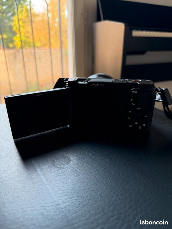 🎥 Caméra Sony ZV-E10 – Parfait pour les créateurs de contenu (image 2)