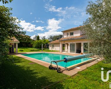 Maison 750 000 € - 199 m²