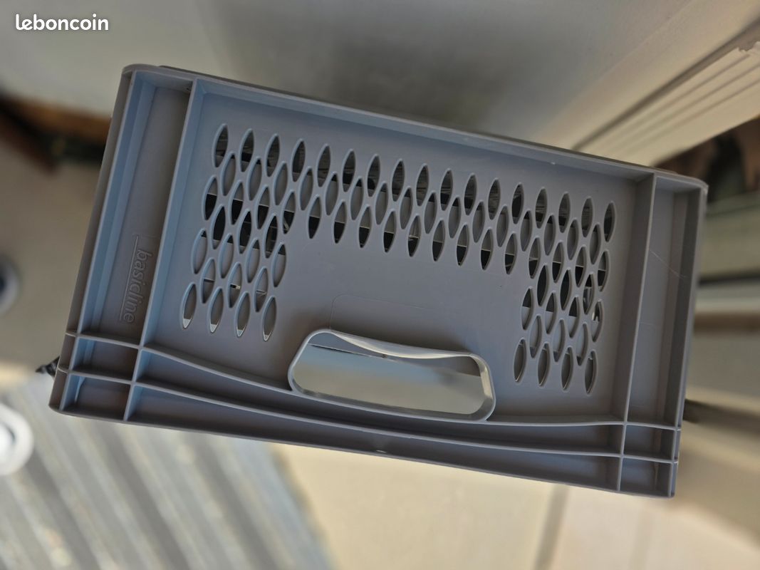 Caisse de transport polypropylene (image 1)