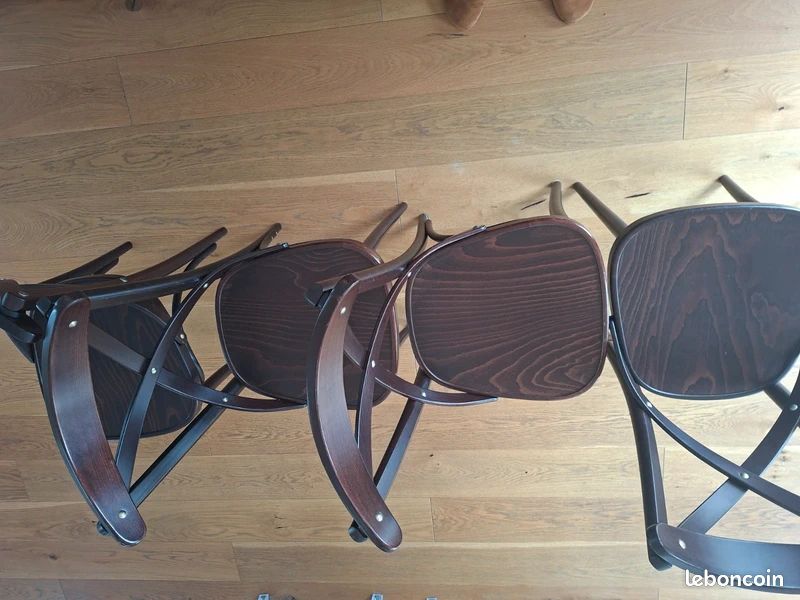 Chaises style "bistrot en bois courbé en bois massif noyer" (image 3)