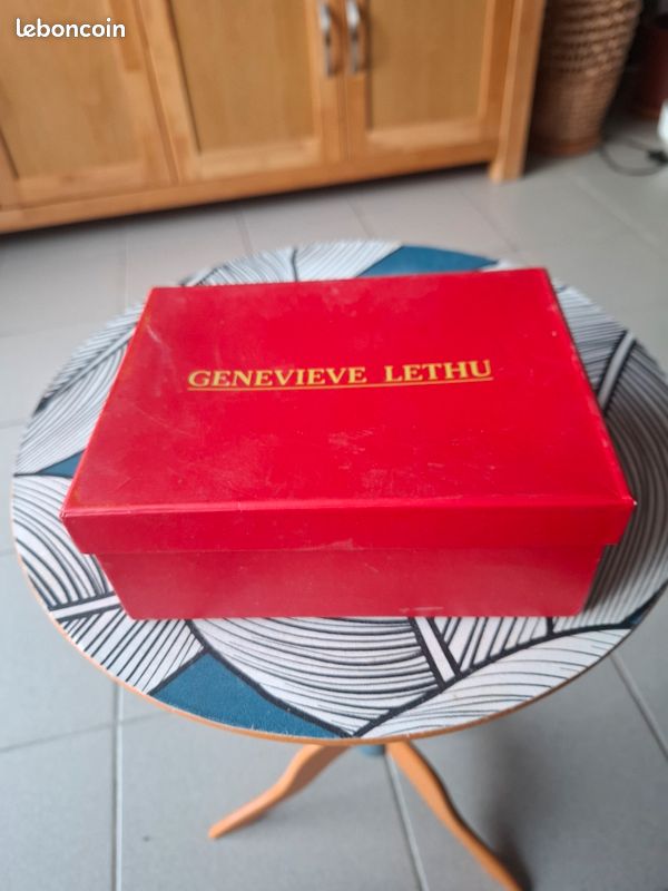 Lot de 10 petites assiettes G.LETHU (image 1)