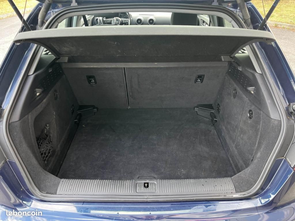 AUDI A3 Sportback 1.6 TDI - 110 - BV S-Tronic 7 8V SPORTBACK Business Line PHASE 2 (image 28)
