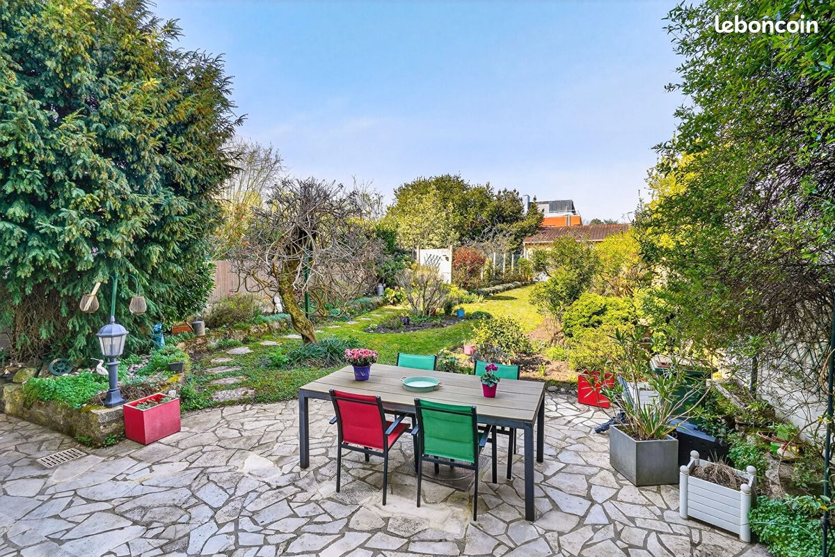 Maison 5 pièces 124 m² · à Clamart · 124 m² · 945 000 €
