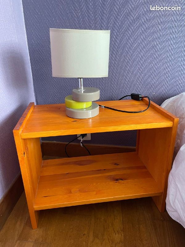 Tables de chevet en pin (image 2)