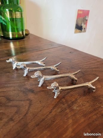 Porte-couteau De Chasse En étain – Figurine Teckel Chien – Vintage