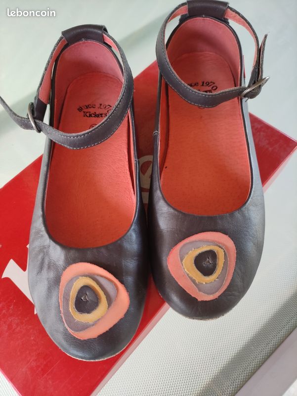 Sandale Kickers 37 (image 1)